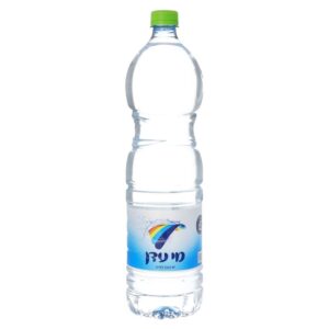 מים